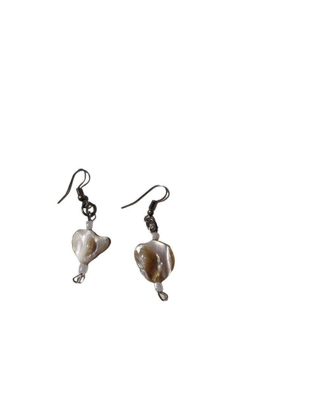 Shell Dangle Earrings - Picture 3 of 3